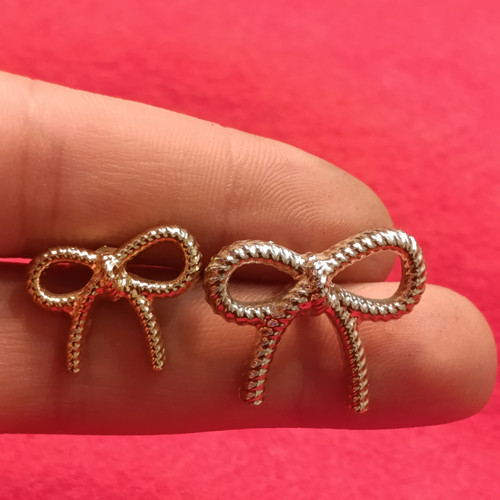 دکمه پینترسی پاپیون ( خطی ) 50 عددی