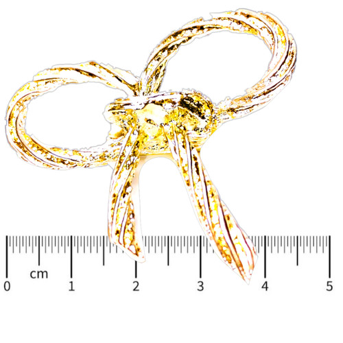 گل سینه پاپیون