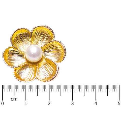 دکمه فلزی طرح گل مرواریدی طلایی