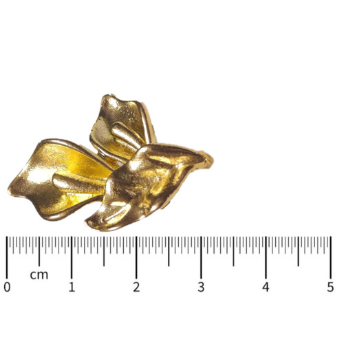 دکمه فلزی طرح گل